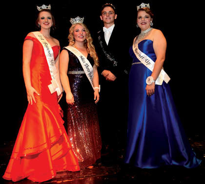 11 22 Three Oaks Pageant 1 Miss Mr Court.jpg
